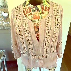 Blush colored pleasant blouse. Size L.